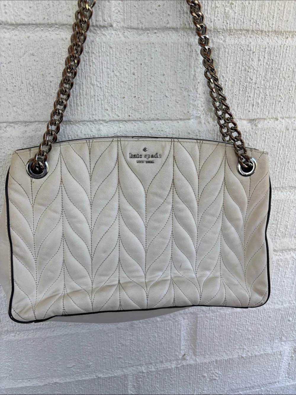kate spade Medium Convertible Briar Lane Quilted White Shoulder Bag